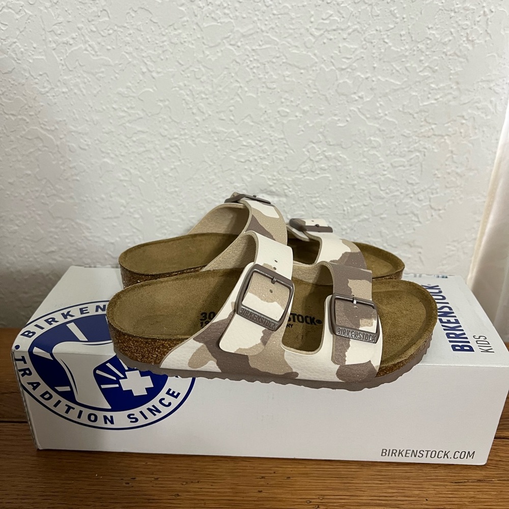 NEW Kids Camo unisex Birkenstock sandals slip ons